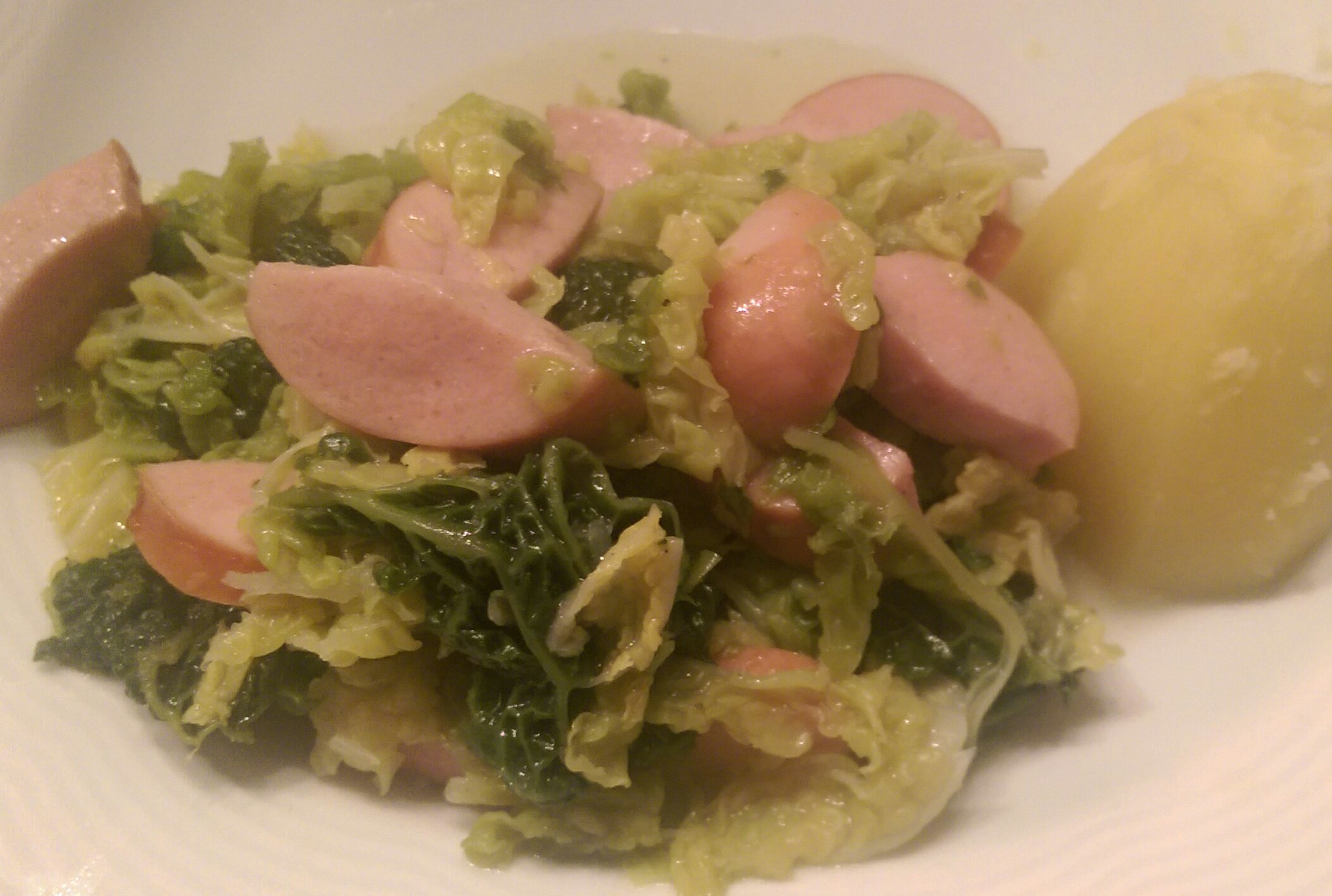 Wirsing mit Knoblauchwurst